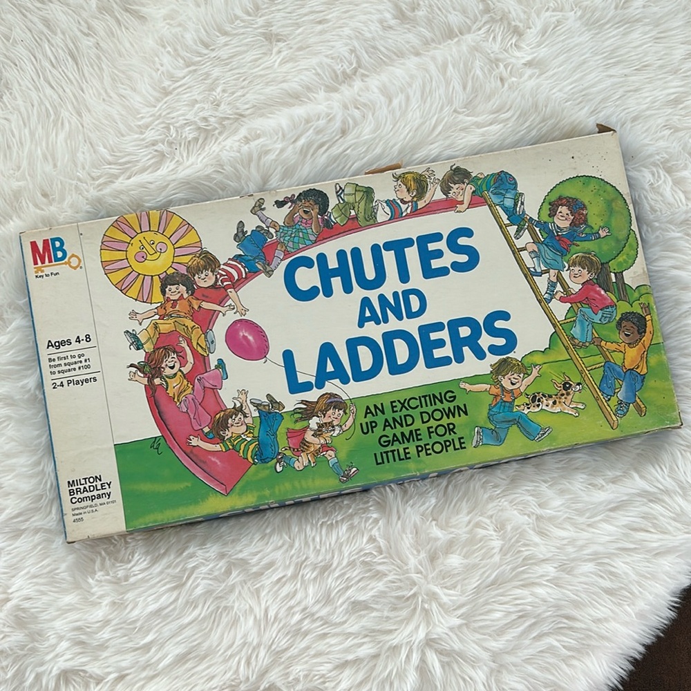 CHUTES & LADDERS Game by Milton Bradley - 1979 Nice Condition
